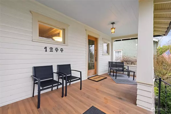 1244 S Ainsworth AVE, Tacoma, WA 98405