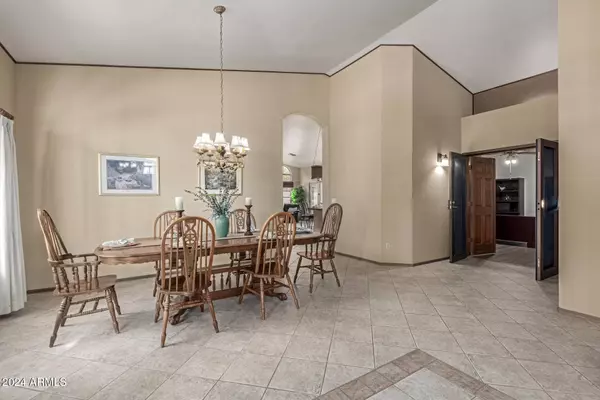 1449 W IRIS Drive, Gilbert, AZ 85233