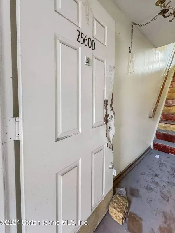 2560 Frederick Douglass BLVD #D, Out Of Area, NY 00000