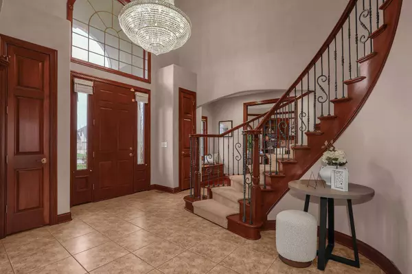 2490 Dauer Court, Powell, OH 43065