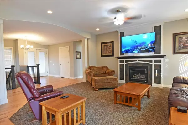 4812 Hay Field CT SW, Cedar Rapids, IA 52404