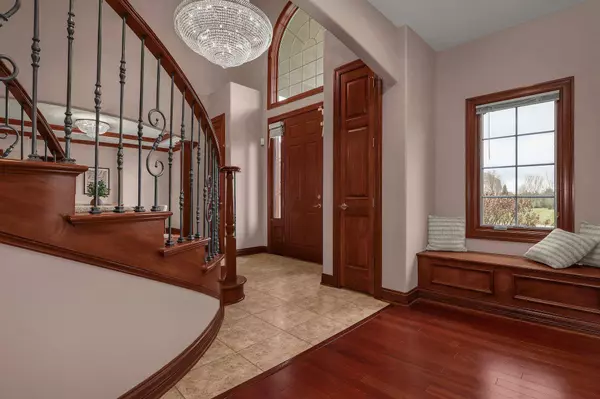 2490 Dauer Court, Powell, OH 43065