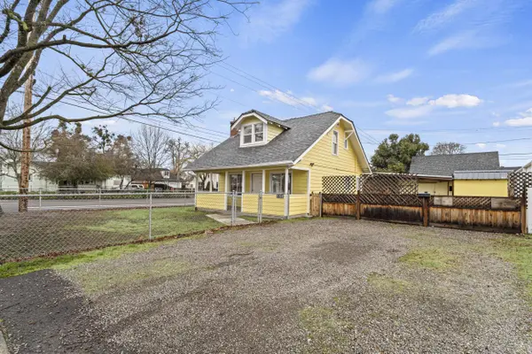 556 Haven ST, Medford, OR 97501