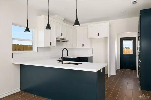 2131 Trinity ST, Donna, TX 78537