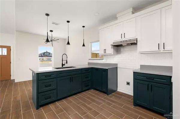 2209 Trinity ST, Donna, TX 78537