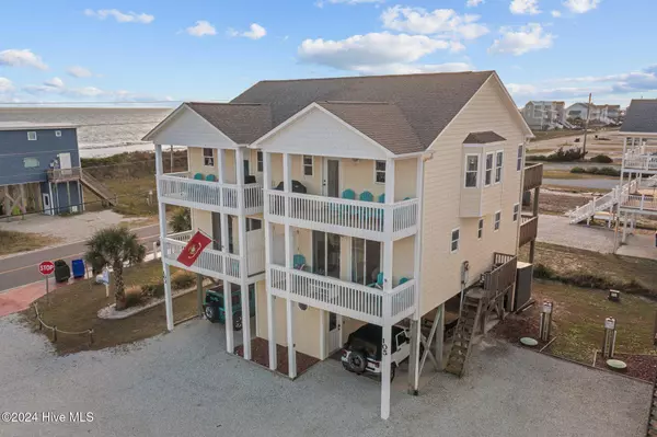 105 Volusia DR, North Topsail Beach, NC 28460