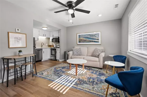 2130 Garland Ave, Fayetteville, AR 72704