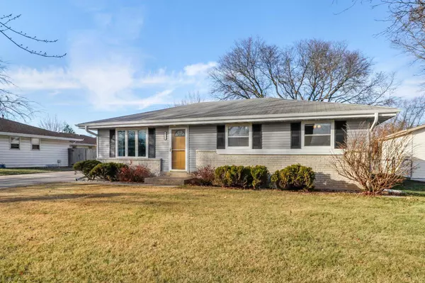 2711 E Milwaukee Street, Janesville, WI 53545