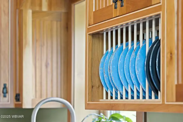 1348 RADIO CLUB RD, Montoursville, PA 17754