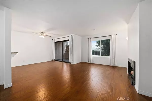 1237 E 6th ST #206, Long Beach, CA 90802