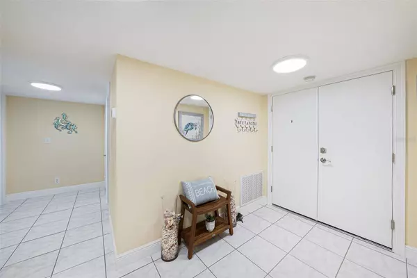 1400 GULF BLVD #406, Clearwater Beach, FL 33767
