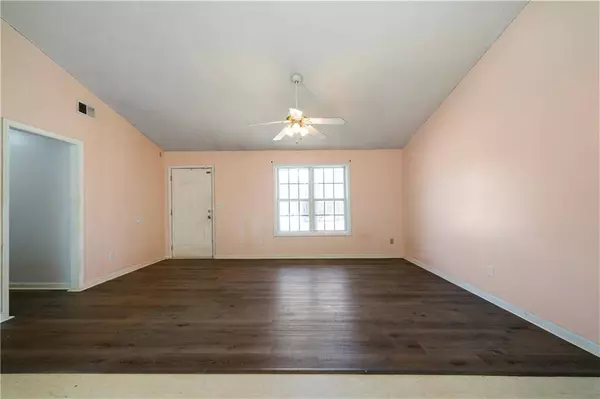 432 Southern Trace XING, Rockmart, GA 30153