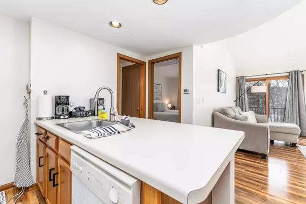 30 Oak Glen Drive, Galena, IL 61036