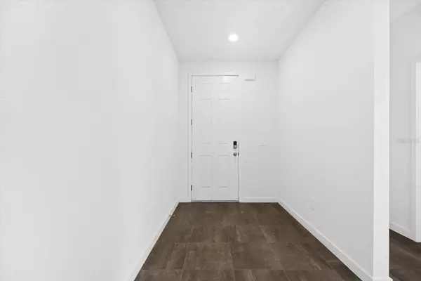 31 WANDERING CREEK WAY, Palm Coast, FL 32164