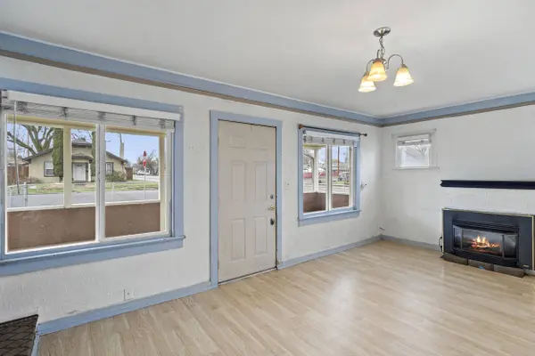 556 Haven ST, Medford, OR 97501