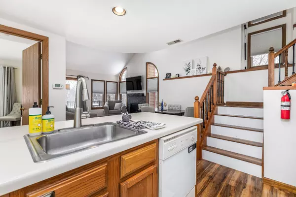 30 Oak Glen Drive, Galena, IL 61036