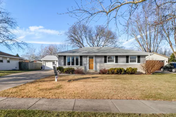 2711 E Milwaukee Street, Janesville, WI 53545