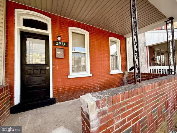 2913 W 6TH ST, Chester, PA 19013