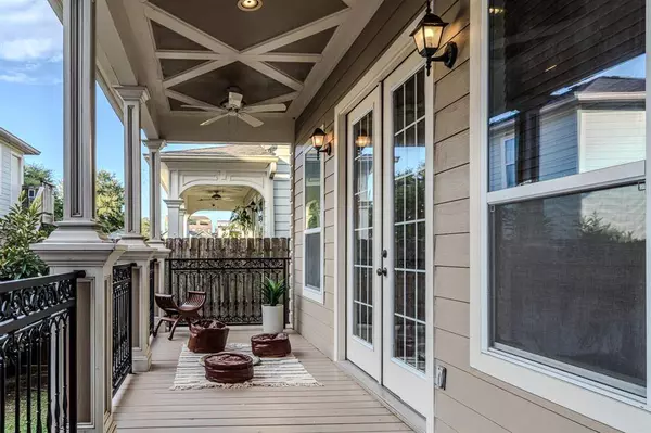 715 Nicholson ST, Houston, TX 77007