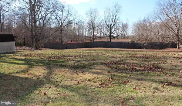 12040 MOUNT ROSE DR, King George, VA 22485