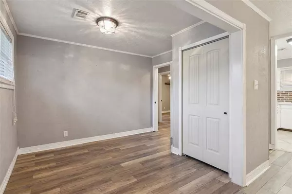 711 21st ST, Nederland, TX 77627