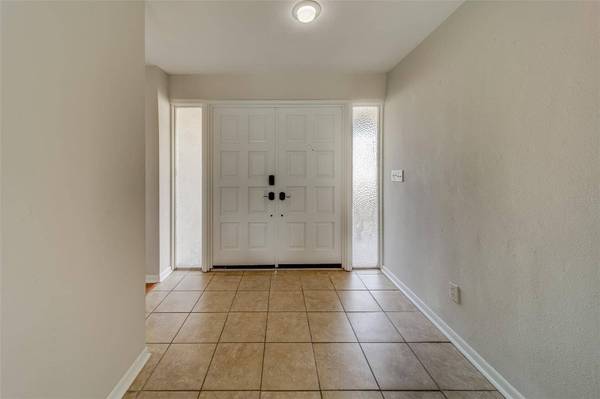 1803 SOUTHWOOD LN, Clearwater, FL 33764