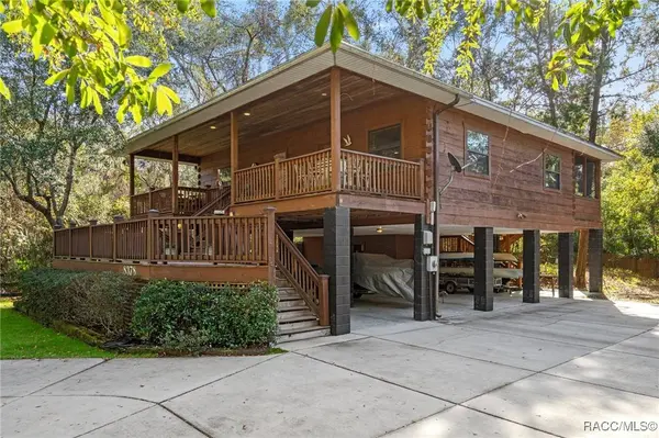 8378 W Bradshaw ST, Homosassa, FL 34448