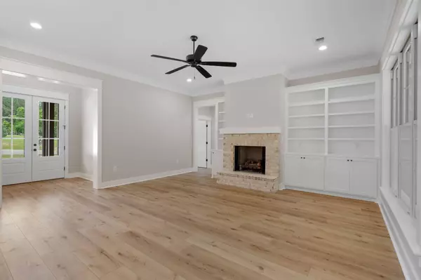 124 Jervis Mims, Hattiesburg, MS 39401