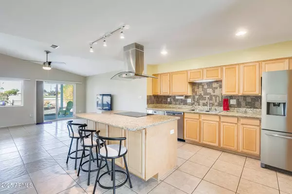 11002 N 109TH Avenue, Sun City, AZ 85351