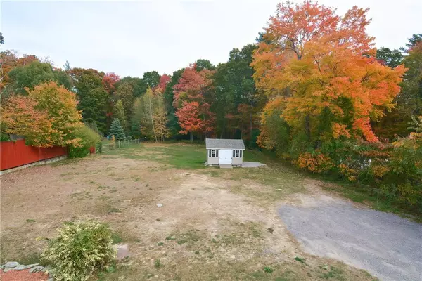 1045 Wallum Lake RD, Burrillville, RI 02859