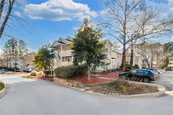 1403 Augusta DR SE, Marietta, GA 30067