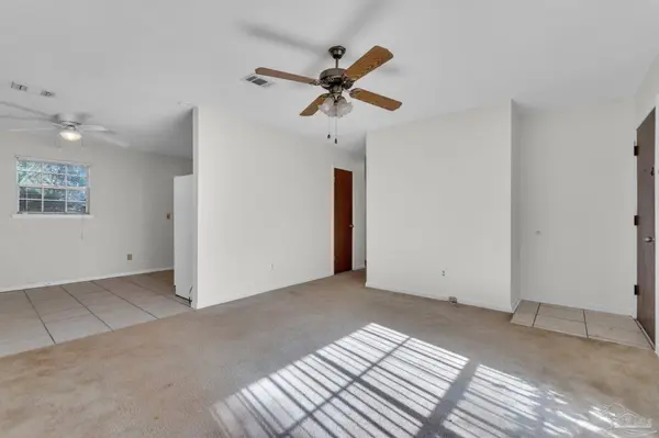735 Lexington Rd, Pensacola, FL 32514