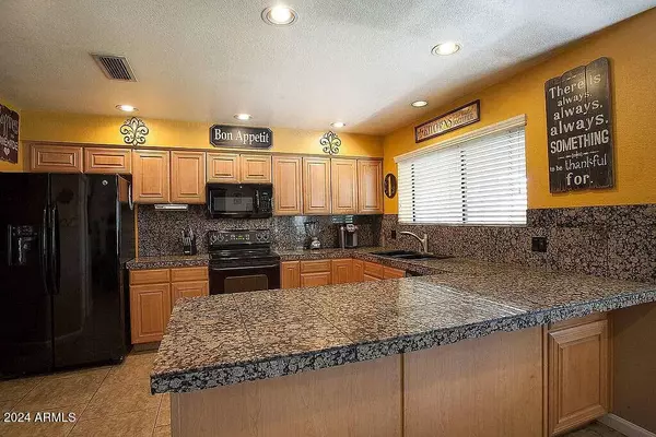 4343 E DOWNING Street, Mesa, AZ 85205