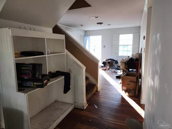 4607 Lennox Pl, Pensacola, FL 32514