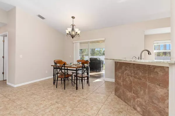 8457 BRISTOL AVE, North Port, FL 34291