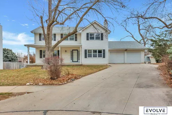 13003 S 33rd Circle, Bellevue, NE 68123