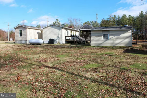 12040 MOUNT ROSE DR, King George, VA 22485