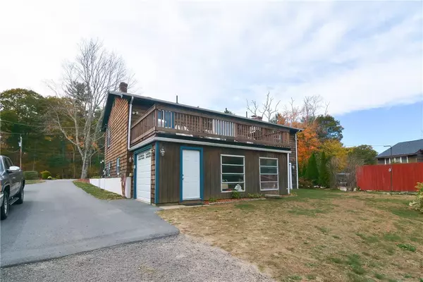 1045 Wallum Lake RD, Burrillville, RI 02859