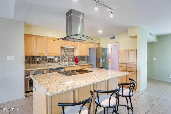 11002 N 109TH Avenue, Sun City, AZ 85351