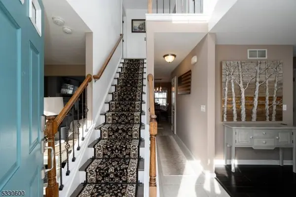 102 Nautilus Dr, Barnegat Twp., NJ 08005