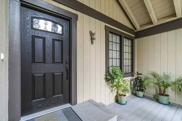 250 River Ridge WAY, Folsom, CA 95630