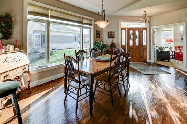 431 Grandview Drive, Waunakee, WI 53597