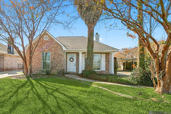 3735 BRIGHTSIDE DR, Baton Rouge, LA 70820