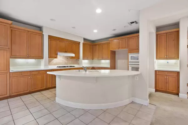 7007 Barranca DR, El Dorado Hills, CA 95762