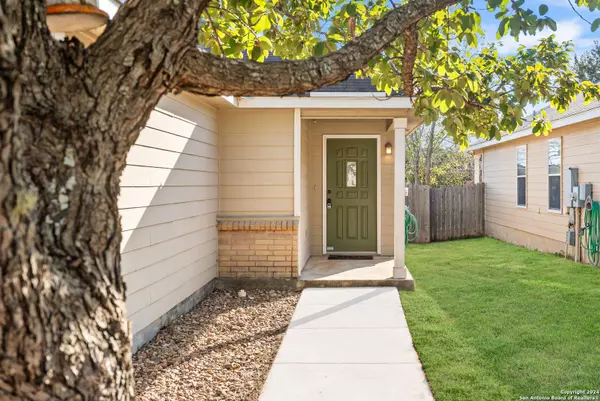 3510 ALAMO GRNS, San Antonio, TX 78261-2390