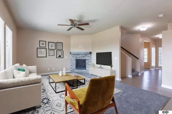 16303 Girard Street, Bennington, NE 68007