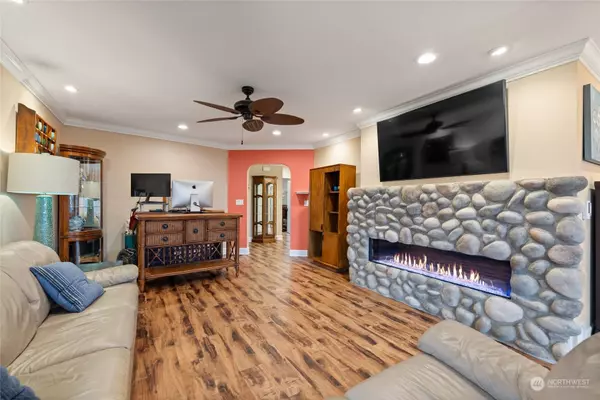 1340 N Cascade AVE, Tacoma, WA 98406