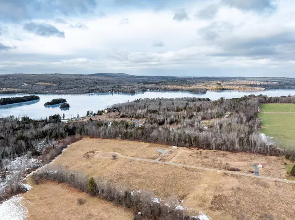 007-019 Indian Heights DR, Saint Albans, ME 04971