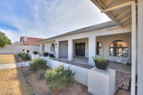 4053 E GLENCOVE Street, Mesa, AZ 85205