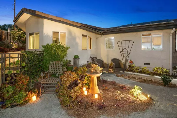 3800 Carbo Ct, La Mesa, CA 91941